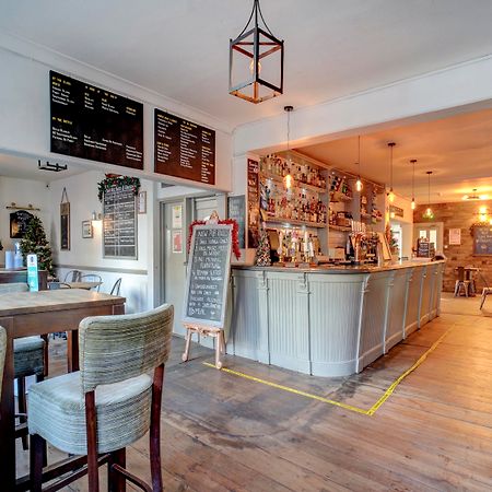 George & Dragon Inn Chichester Extérieur photo
